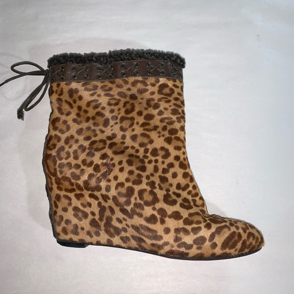 CHRISTIAN LOUBOUTIN size 8 wedge heel BOOTIES - Picture 12 of 14